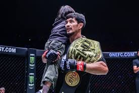 德州扑克哪些牌要慎（德州扑克：哪些手牌需要谨慎对待）