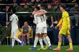 队记：杨瀚森随着比赛的进行越打越舒服，他需要真正上场打球